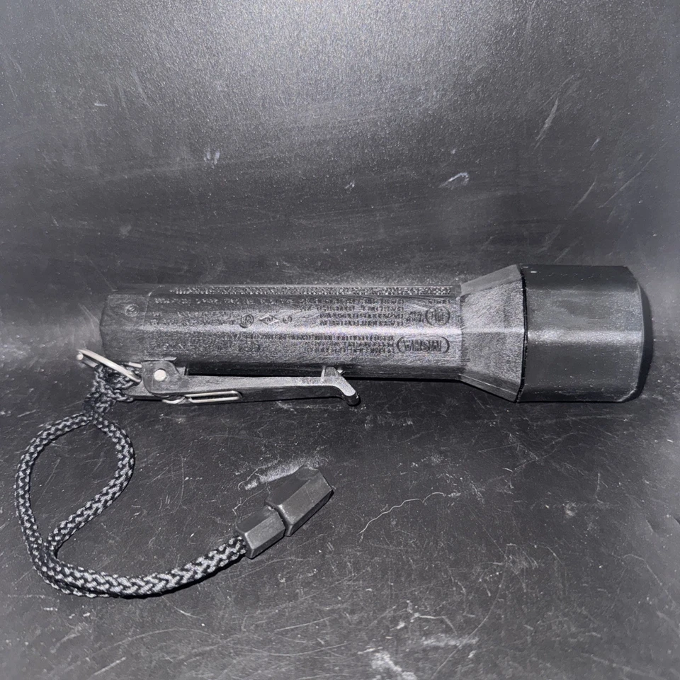 New Muni Pelican Super SabreLite Submersible Flashlight Model 2000 MTA Railway - Image 3 of 4