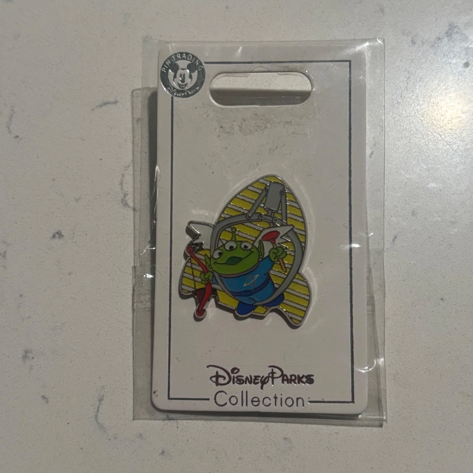 Disney Parks Collection Toy Story 4 Pizza Planet Alien Disney Character Pin