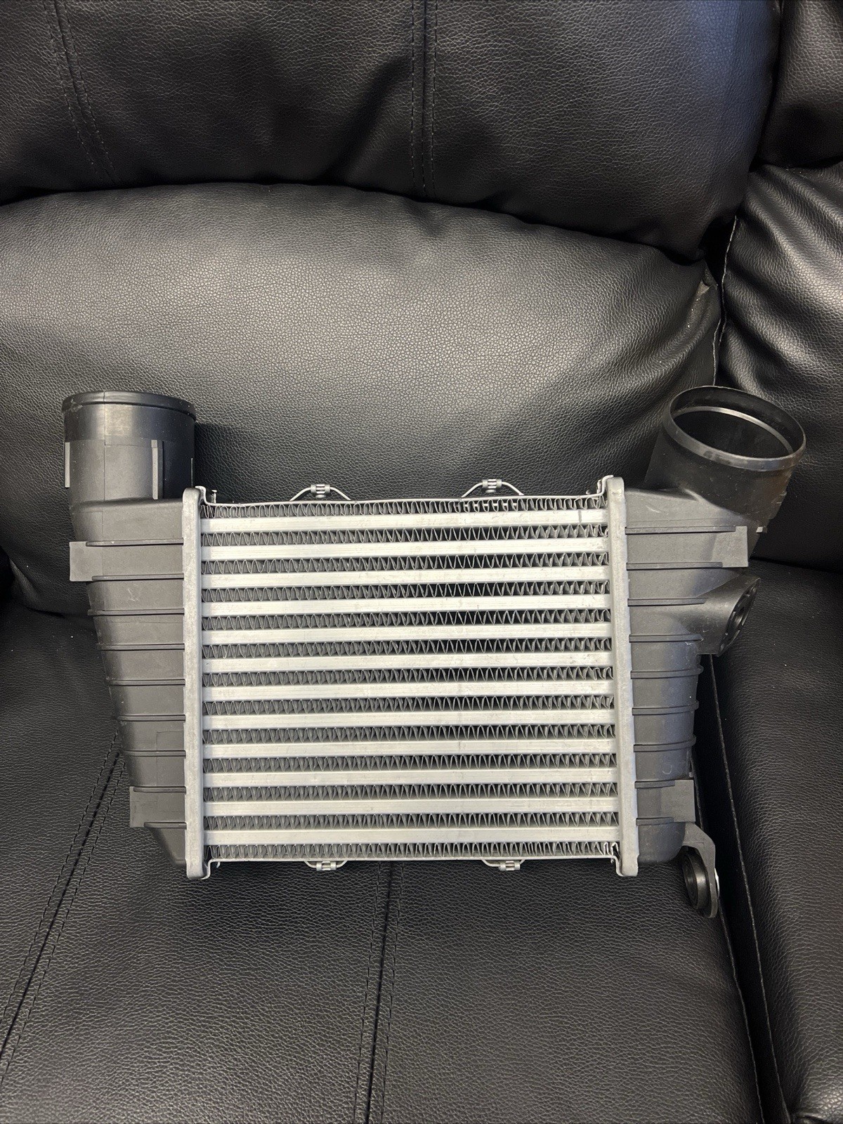 Bentley Continental GT GTC Flying Spur Right Intercooler Turbo Air Cooler W12