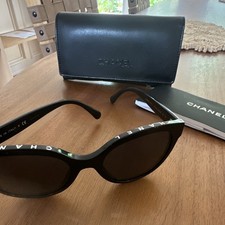 CHANEL Women's Square Sunglasses Black Plastic Gradient Lenses Case