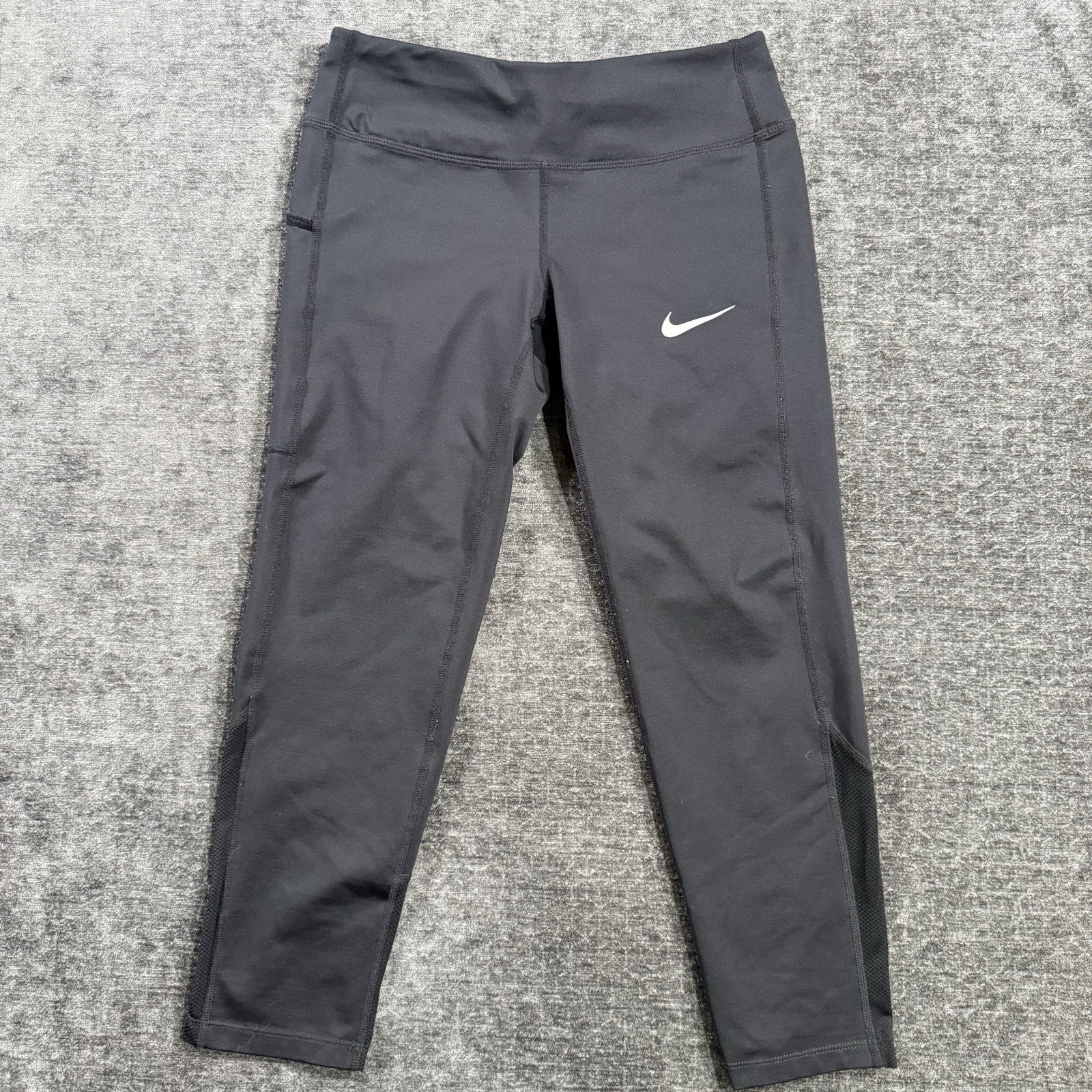 Nike Dri Fit Women’s Size XS Running Tights Athletic Pants Black Crop CD8214-010