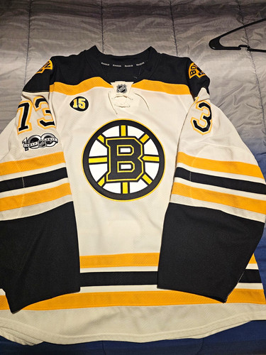 Reebok MICAuthentic Boston Bruins Charlie McAvoy NHL Hockey Jersey White Size 56