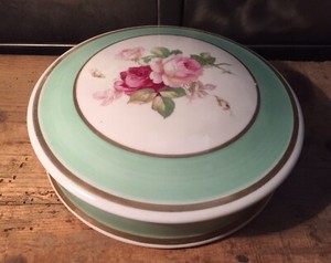 Bonbonniere Porcelaine Limoges Picard France Decor Roses Diametre 19 Cm Ebay Bonbonniere Porcelaine Limoges Picard France Decor Roses Diametre 19 Cm Ebay