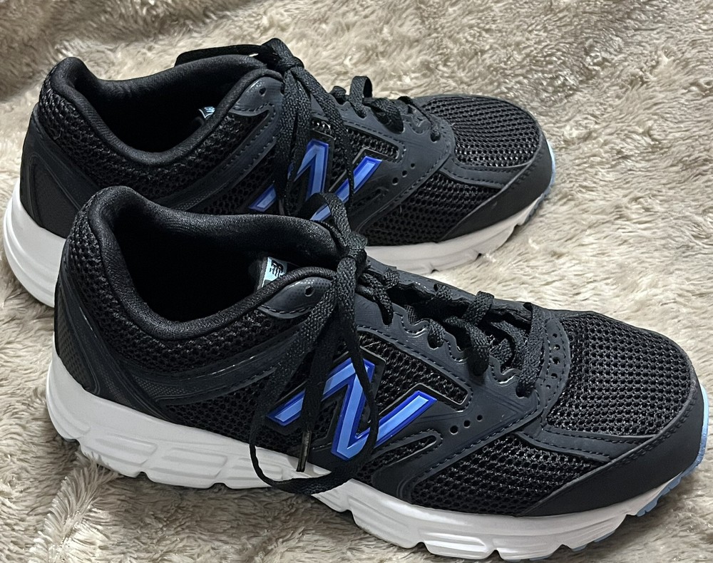 New Balance 460v2 TechRide Response 1.0 Black Blue Sneaker W460C12 Women 7.5 EUC