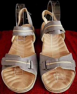 clarks shoes clearance uk