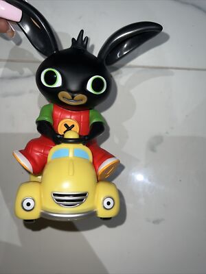 Bing Bing's Yellow Squeaking Talkie Taxi