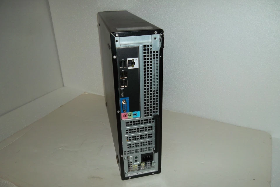 Dell Optiplex 390 Intel Core i3 3.3GHz 250GB 4GB DVD±RW VGA HDMI HD 2000 GPU - Image 3 of 4