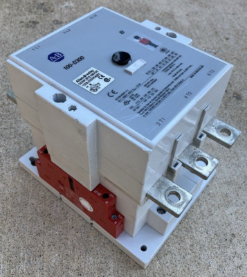 Allen Bradley 100-D300 Safety Contactor 300 Amp 100S-D300EA22C 100-D300EA22C