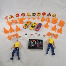 20 Piece Toy Road Construction Lot Cars Workers Road Signs and Street Cones