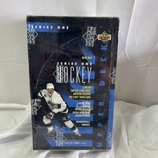 Upperdeck 1993 -1994 HOCKEY Series One box - FACTORY SEALED -  WAYNE GRETZKY.
