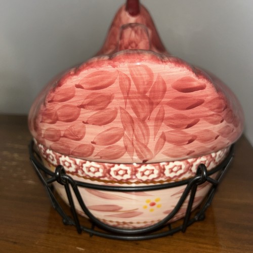 Temp-tations Tara Old World 1.5 Qt. Casserole Dish Red Hen Chicken Basket Trivet - Bild 4 von 8