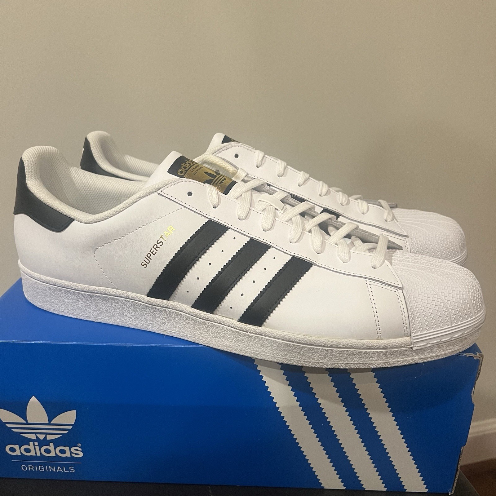 Nuevo ADIDAS Para hombres Originales Superstar Blanco Negro Cuero Zapatos C77124 Talla 20 EE. UU.