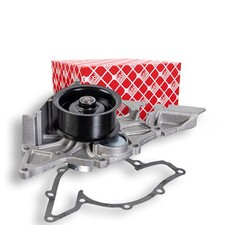 Pompe à eau Skoda 130