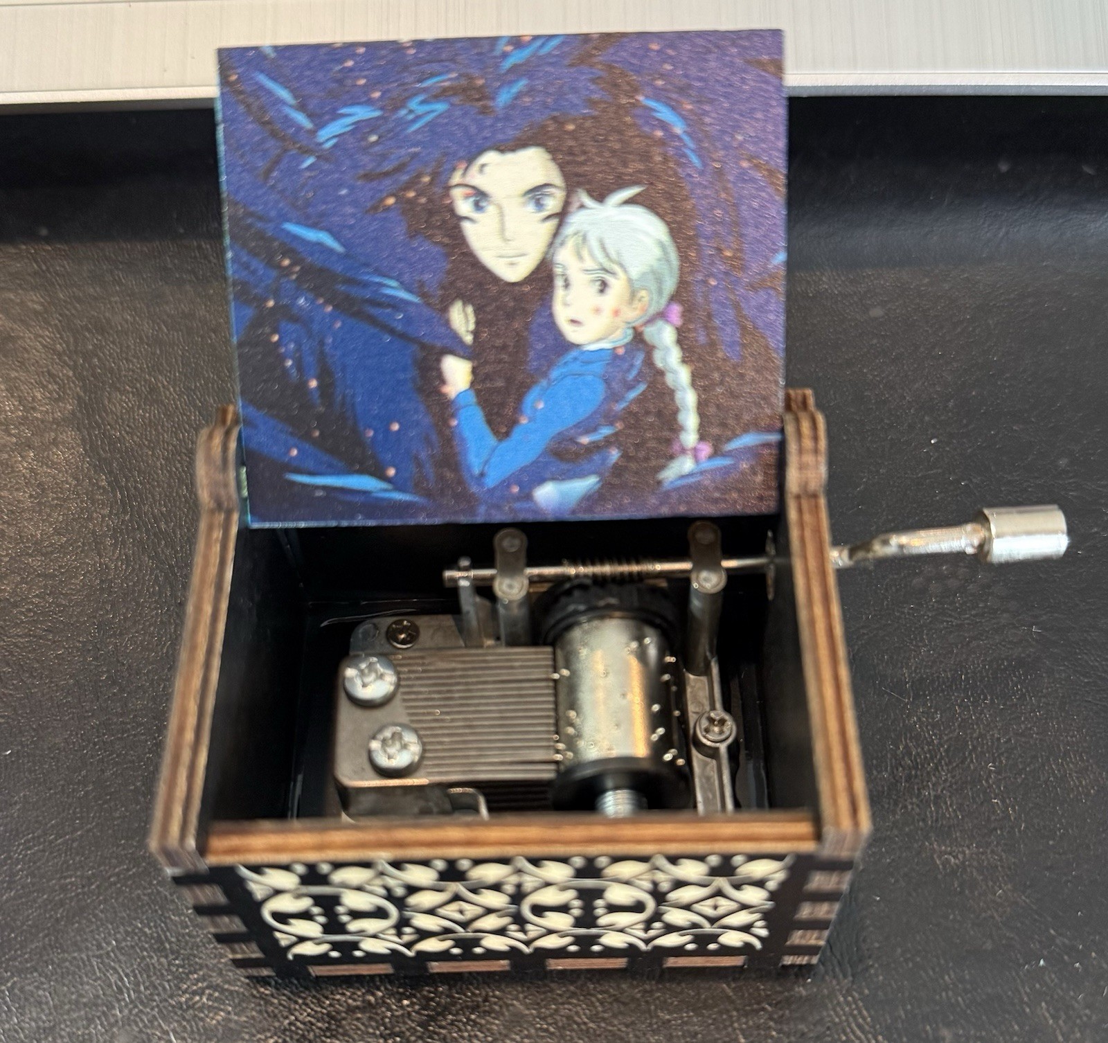 Howl’s Moving Castle Wooden Music Box Studio Ghibli Hand Crank Gift - A0050