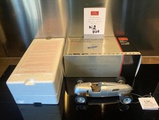 Auto-Union Typ C Bergrenner 1936 1937 1/18 CMC