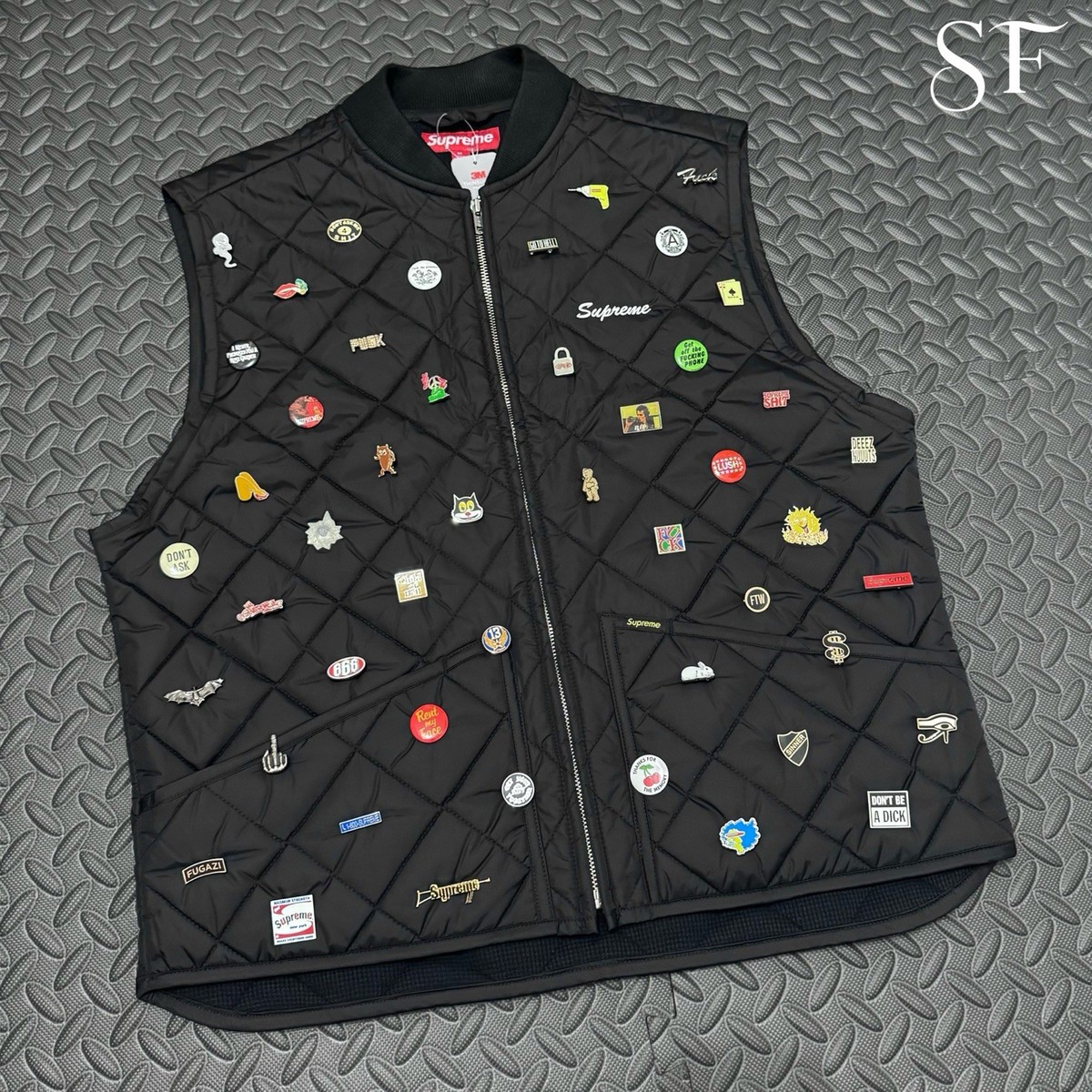 SUPREME PINS QUILTED WORK VEST BLACK (SZ M) FW23