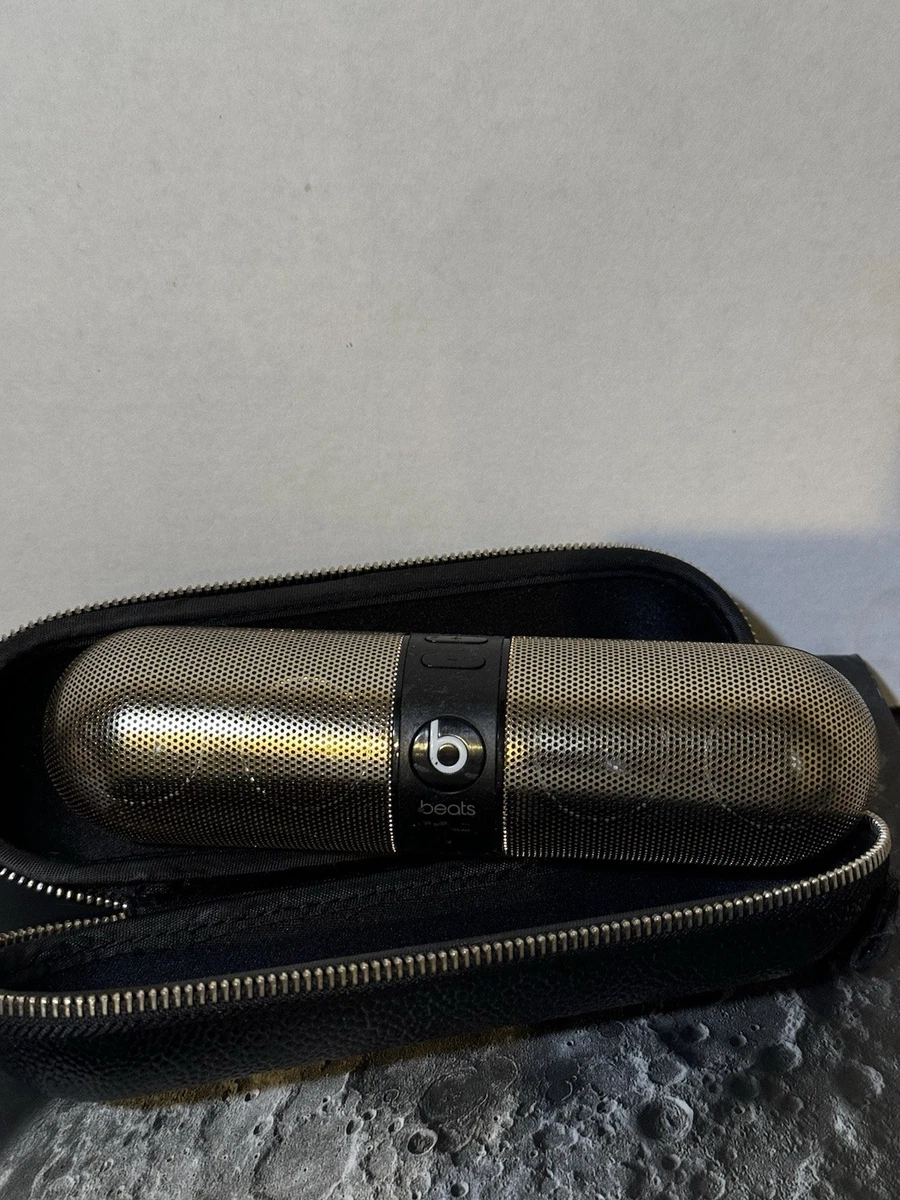 Beats x UNDEFEATED Pill Speaker - US [USED] BEATSPILL+ UNDEFEATED