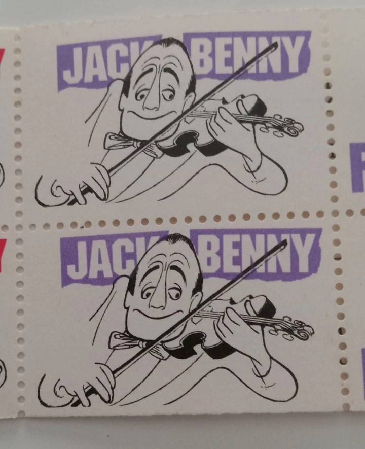 2566c 29 cents Comedians Color Omitted Booklet Pane ERROR total of 9 stamps 1991 - Image 4 of 4