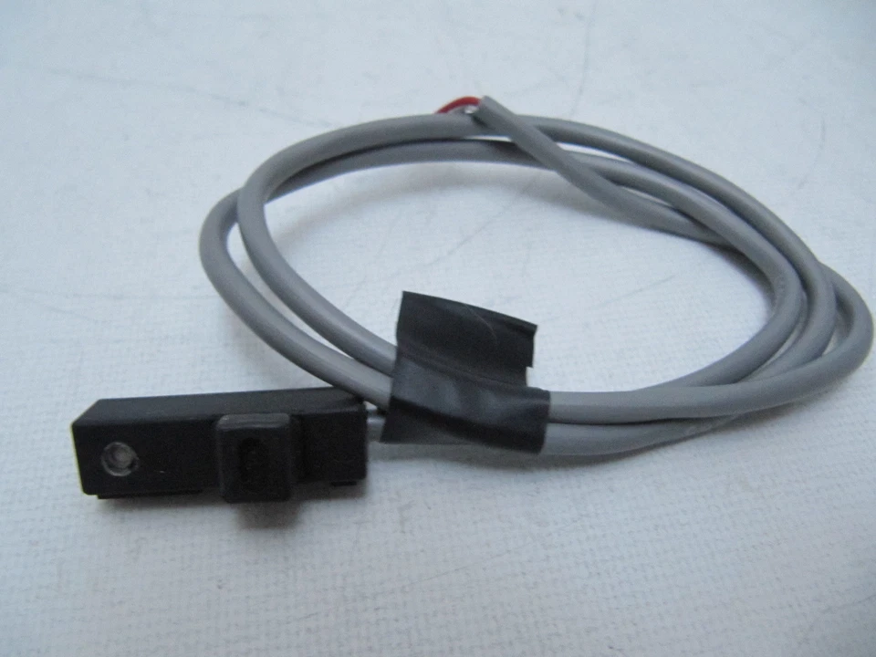 (LOT OF 2) Humphrey Cylinder Position Sensors Proximity Switches RS3 - Image 2 of 3