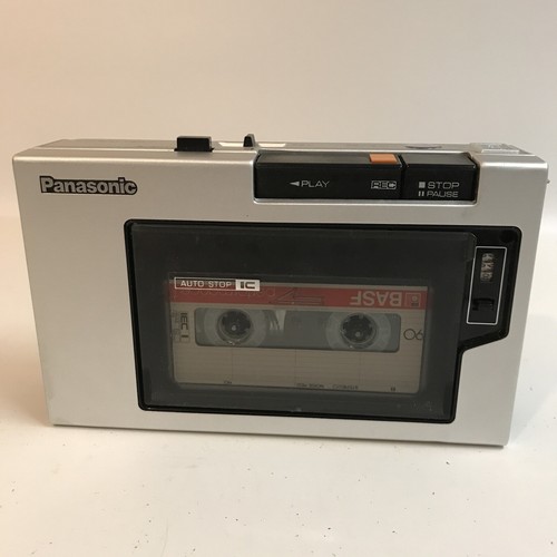 Panasonic RQ-212DS Cassette Tape Recorder - FÜR TEILE ODER REPARATUR