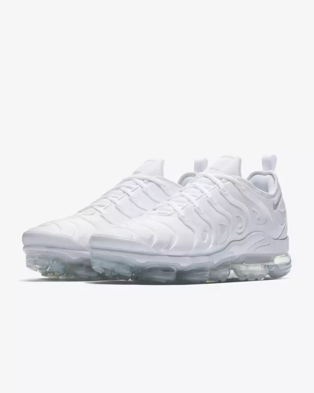 Vapormax nike all white sale