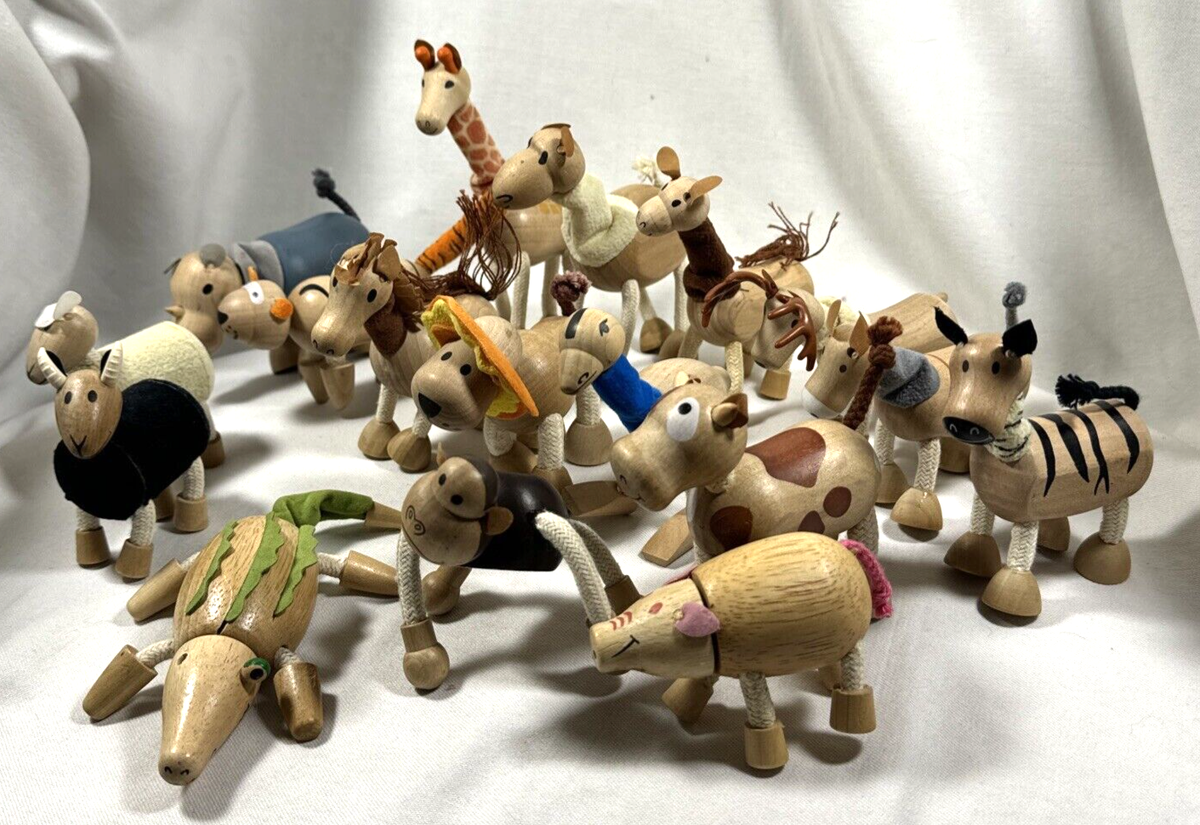 anamal　15個 Amazon.com: ONEST 15 Pieces Mini Animals Figurines Wildlife Animal