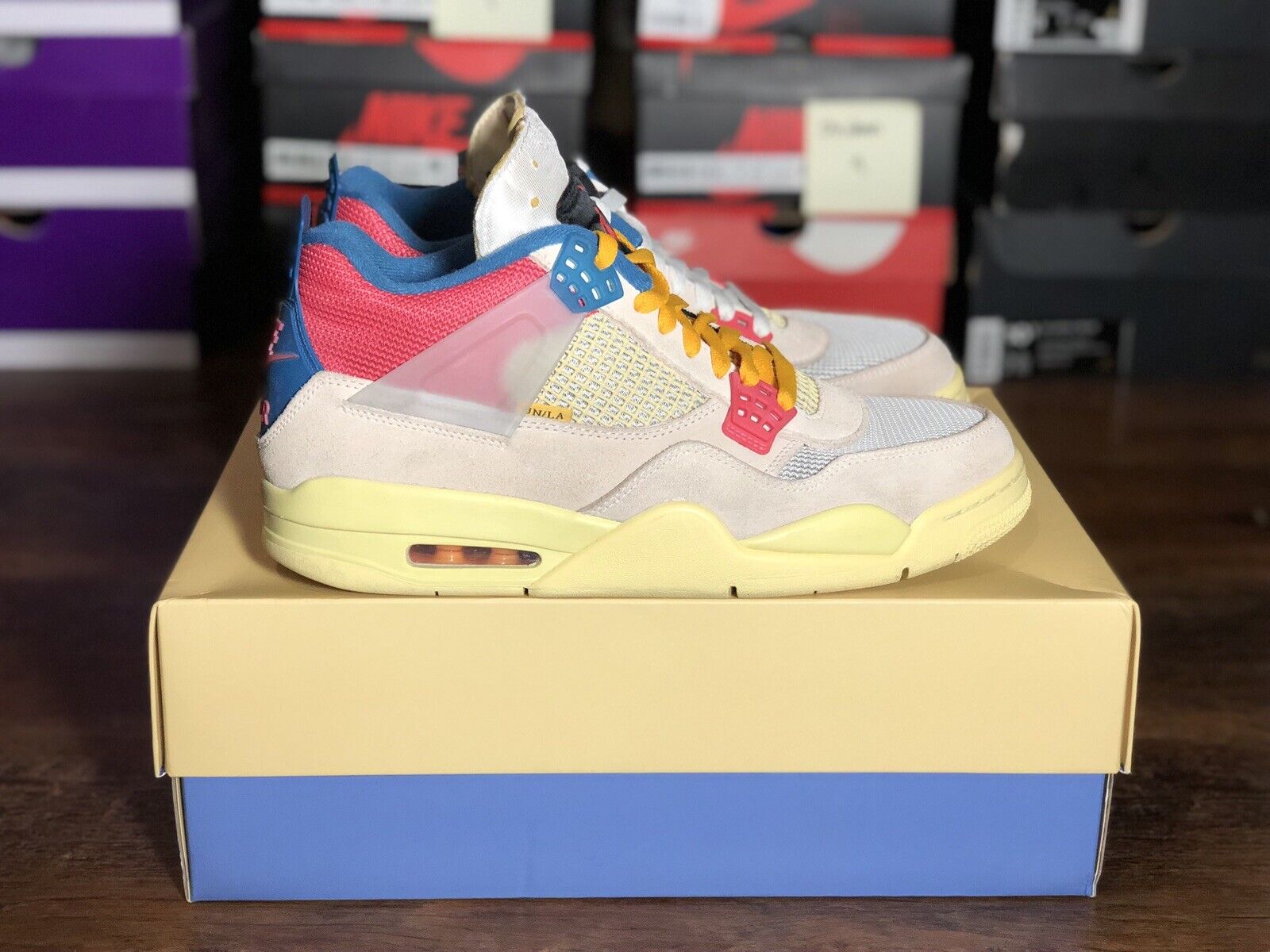 Nike Air Jordan 4 Retro x Union LA ‘ Guava Ice ‘ - Size 10.5 - DC9533-800 Nike Air Jordan 4 Retro x Union LA ‘ Guava Ice ‘ - Size 10.5 - DC9533-800