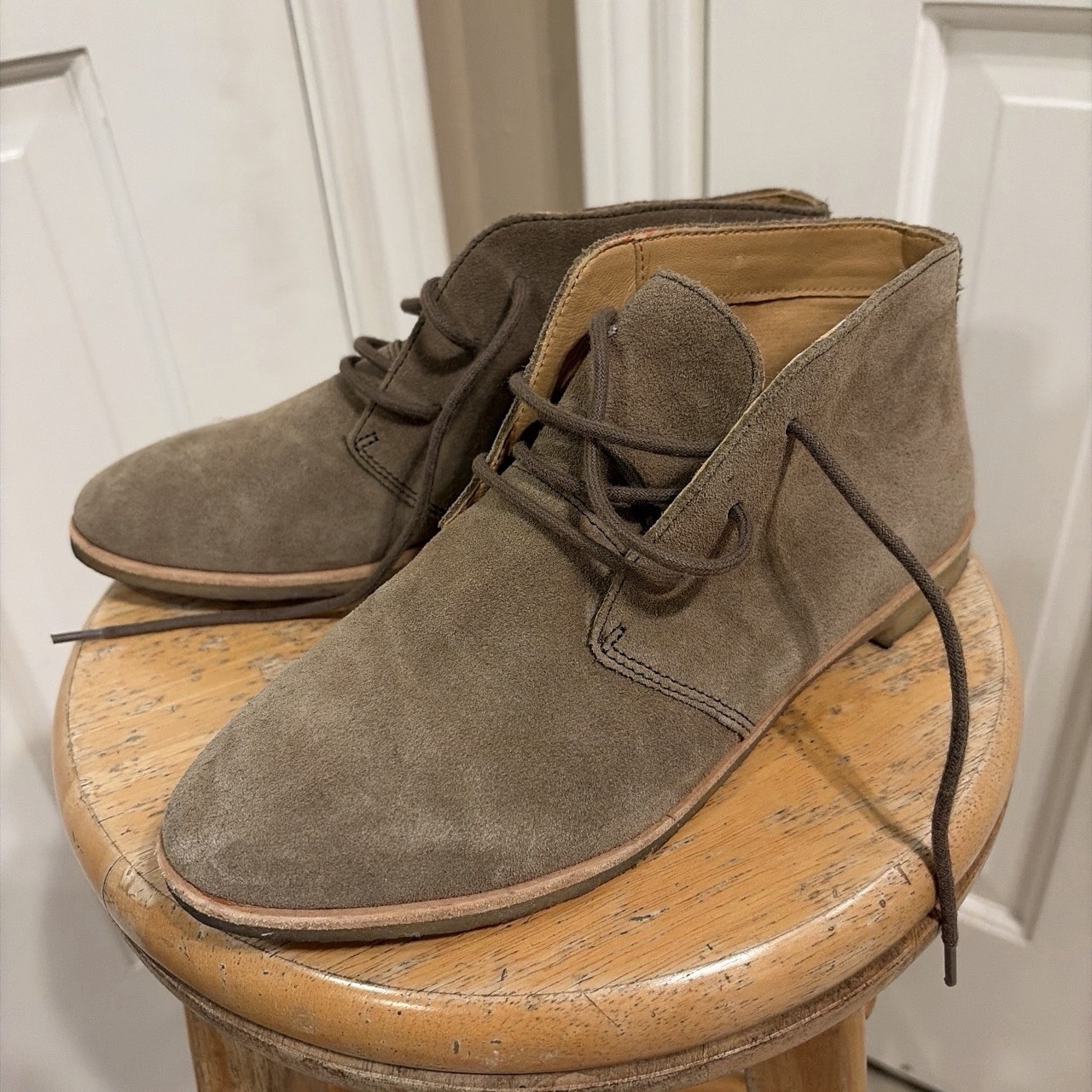 CLARKS ORIGINALS PHENIA DESERT KHAKI BROWN SUEDE BOOTS  Women Size 7.5