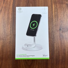 Belkin Boost Charge Pro 2-in-1 Wireless Charger Stand w/MagSafe - White