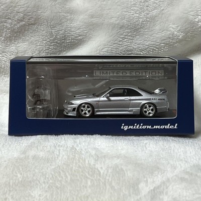 Ignition Model 1/64 NISMO R33 GT-R 400R Silver with metal figure