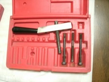 Snap-on Cj131 Steering Wheel Puller Lock Plate Depressor Kit Incomplete Snap-on Cj131 Steering Wheel Puller Lock Plate Depressor Kit Incomplete