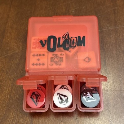 Vintage Y2K rare Volcom Skateboarding Promo Pocket Poker Dice Game
