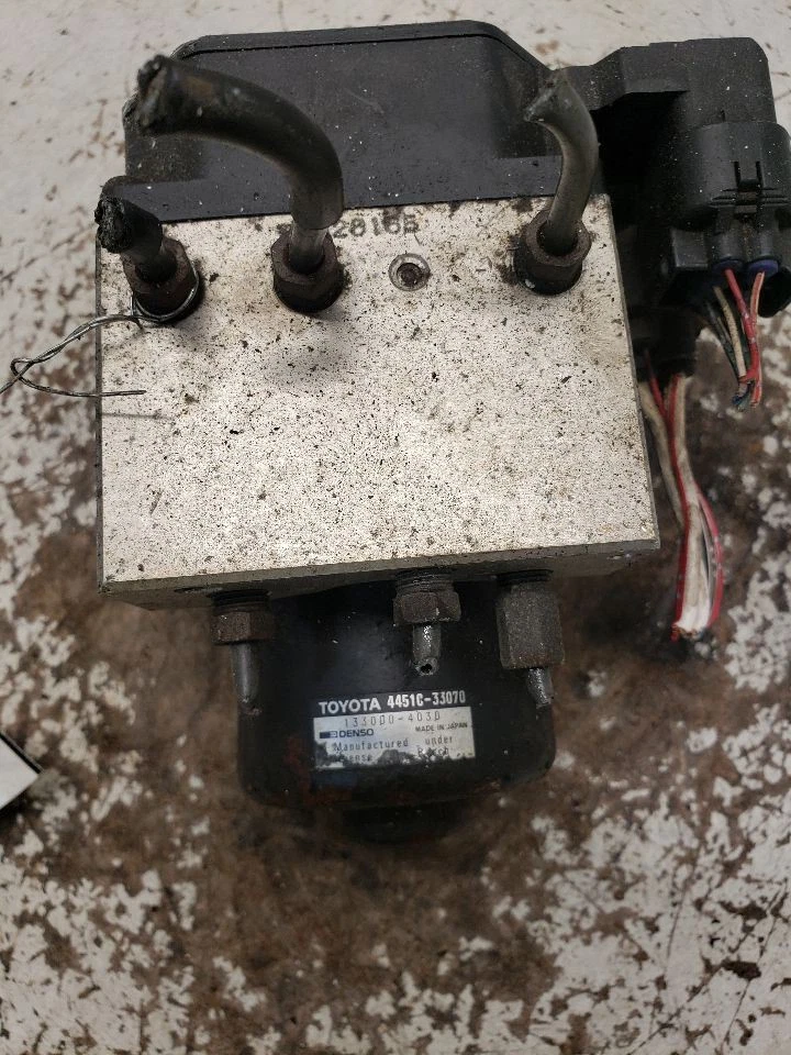 Atuador de peça de freio antibloqueio e conjunto de bomba compatível com 97-01 LEXUS ES300 1395323 - Imagem 2 de 4