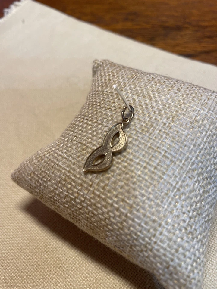 Vintage 14K Yellow Gold Masquerade Mask Pendant Charm - Image 2 of 4