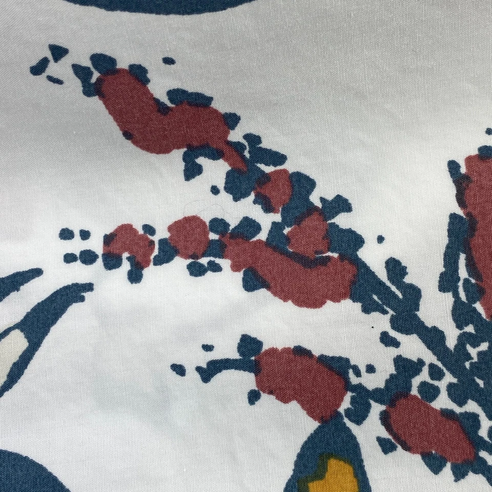 GARNET HILL King Sheet Set Nora Floral Flat & Fitted Supima Cotton Hemstitch 2pc - Image 4 of 4