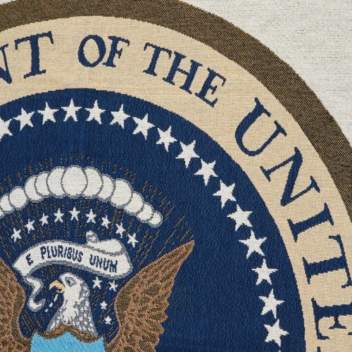 President of the United States Seal White House Gift Shop Knitted Throw Blanket - Picture 8 of 9