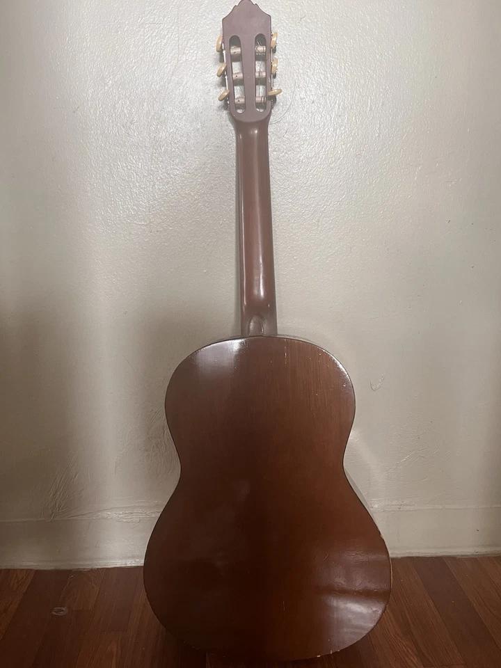 Yamaha CGS104A Classical Acoustic Guitar Full Size - Image 4 of 4