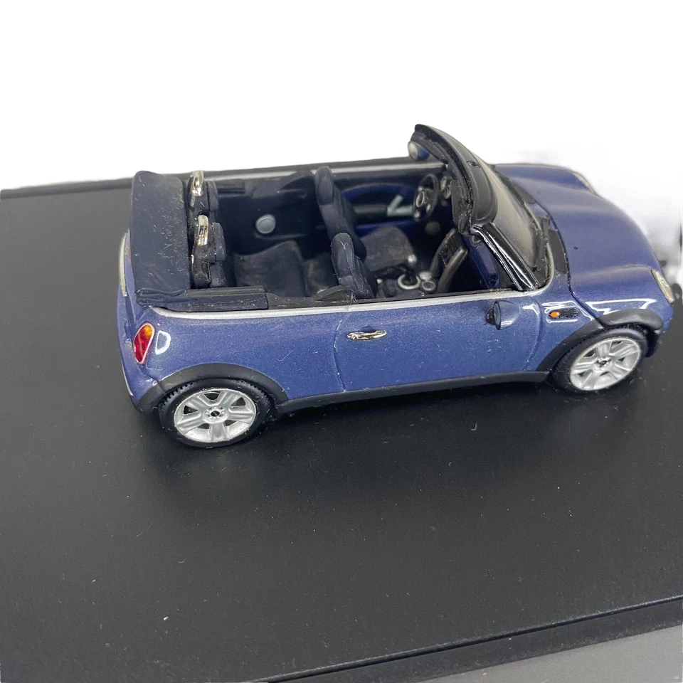BMW Dealer Display Model 1:43 Diecast Mini Cooper Cabrio Convertible Blue - Image 4 of 4