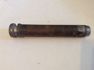 TX11357 - A Used Cat 2 Top Link Pin For A Long 350, 360, 445, 460, 510 Tractors