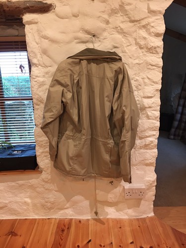 WINTER AUTUMN HIKING OUTDOOR JACKET WYN CHEETAH TRUFFLE GREY BEIGE SIZE 40" (M) - Picture 3 of 10