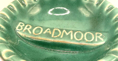 Vintage Broadmoor Ceramic Green Ashtray Six Inches in Diameter - Picture 3 of 7