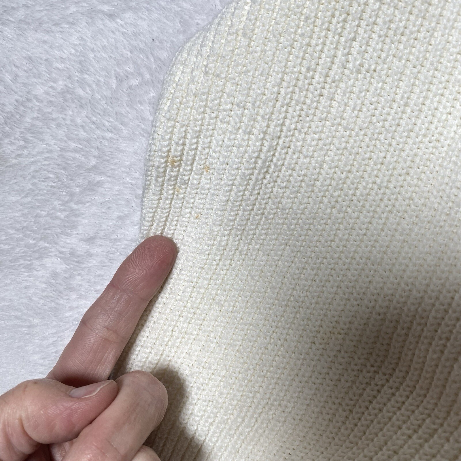 Vintage St Johns Bay Men’s Long Sleeve Henley Swe… - image 9