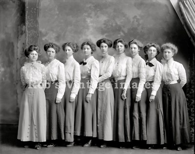 New York City High School girls fashion photo Long skirts, puffy sleeves  1915 | eBay