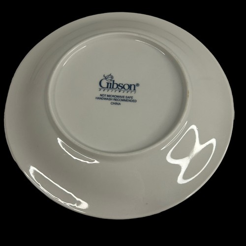 Set Of 8 Gibson Housewares 7.75” Dessert Plates White Porcelain Platinum Trim - Picture 7 of 24