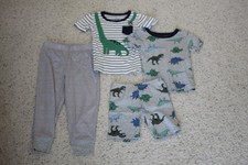 Boys 5T Carter's Pajama Sets shorts shirts pants Used