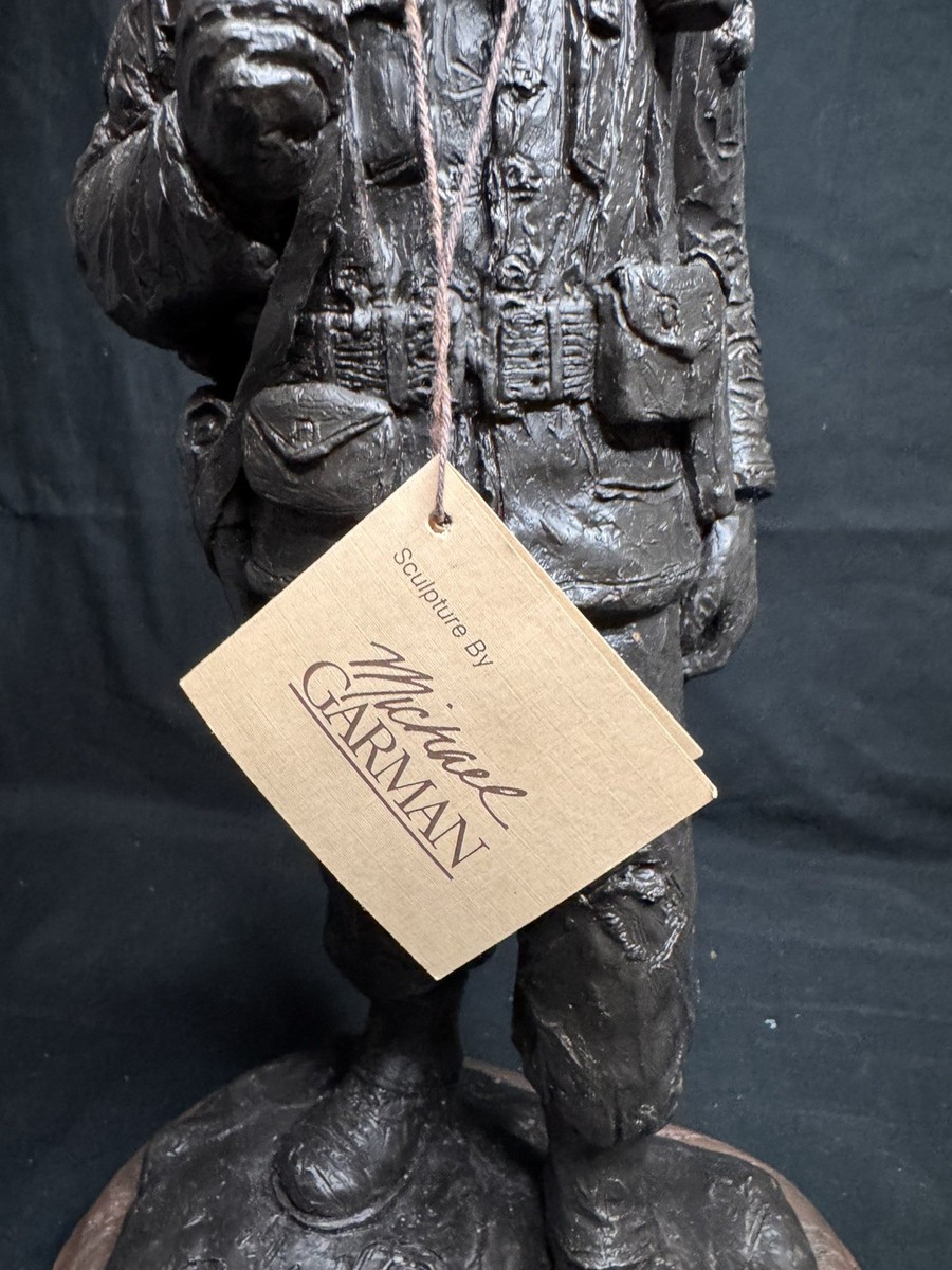 彫刻家 マイケルガーマン氏作 アンティーク彫刻　アメリカンインテリア 小隊軍曹 American Soldier Male - Handpainted - RETIRED - Michael Garman
