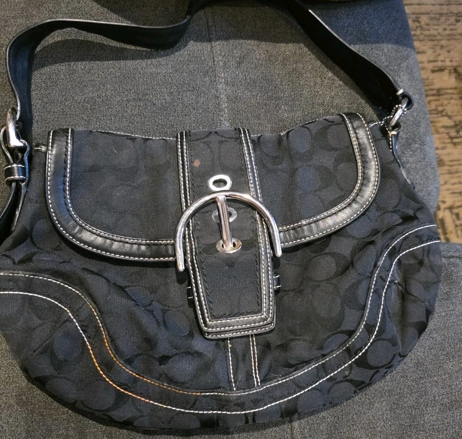 Vintage Coach Black Shoulder Bag 10297 Needs Spot Cleaning