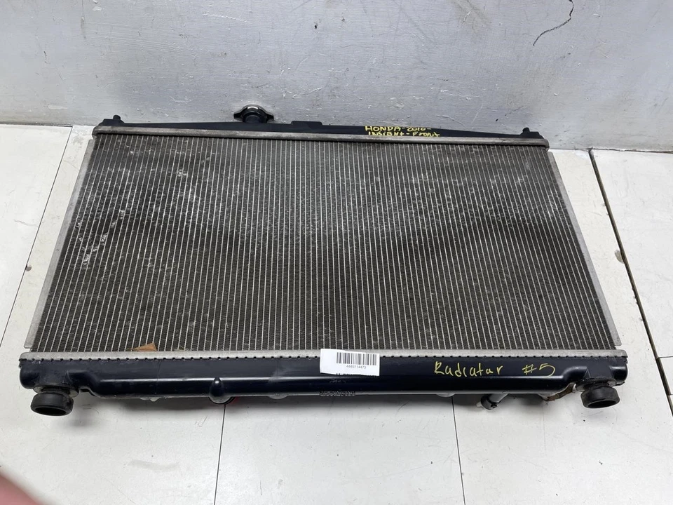 Honda Insight 2010 híbrido motor delantero refrigerante radiador OEM+ Foto 4 de 4