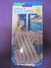 SAFETY FIRST CABINET DRAWER LATCHES, PKG OF 7