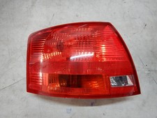 Audi A4 8E B7 Avant R&uuml;ckleuchte Schlusslicht R&uuml;cklicht au&szlig;en links 8E9945095E